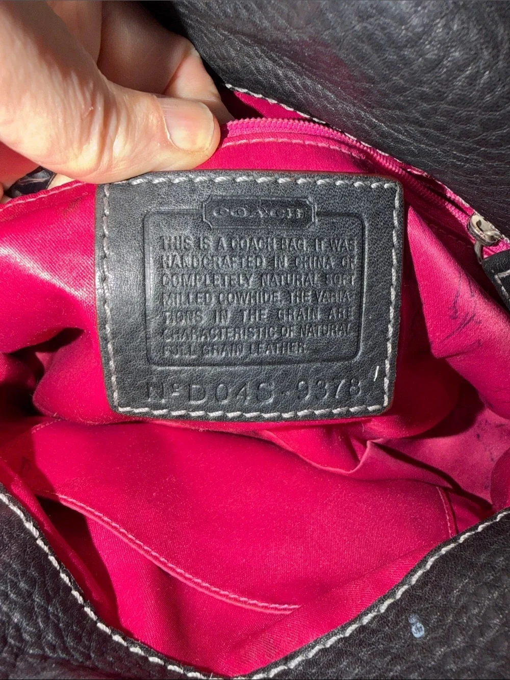 Vintage Coach D04S-9378 black Pebbled Leather Hobo Bag Pink Satin Lining